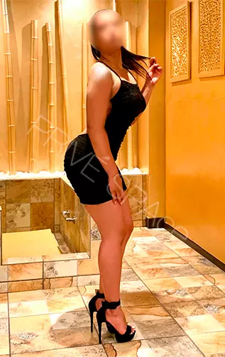 Masajes eroticos en Madrid. Megan Escort para masajes eroticos en hotel, Madrid